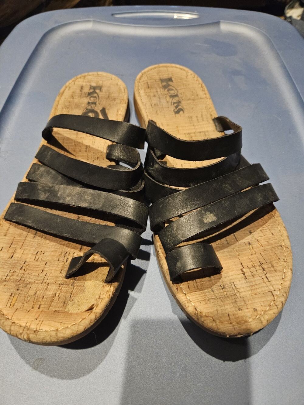 GA12 KORKS Khela Black Toe Ring Strappy Thong Flat Layered Straps Sandals Sz 10